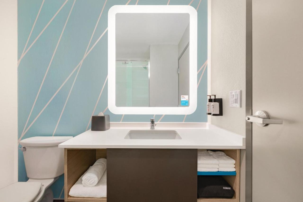 Avid Hotels - Guadalajara Av Vallarta Pte By Ihg Zapopan Eksteriør billede